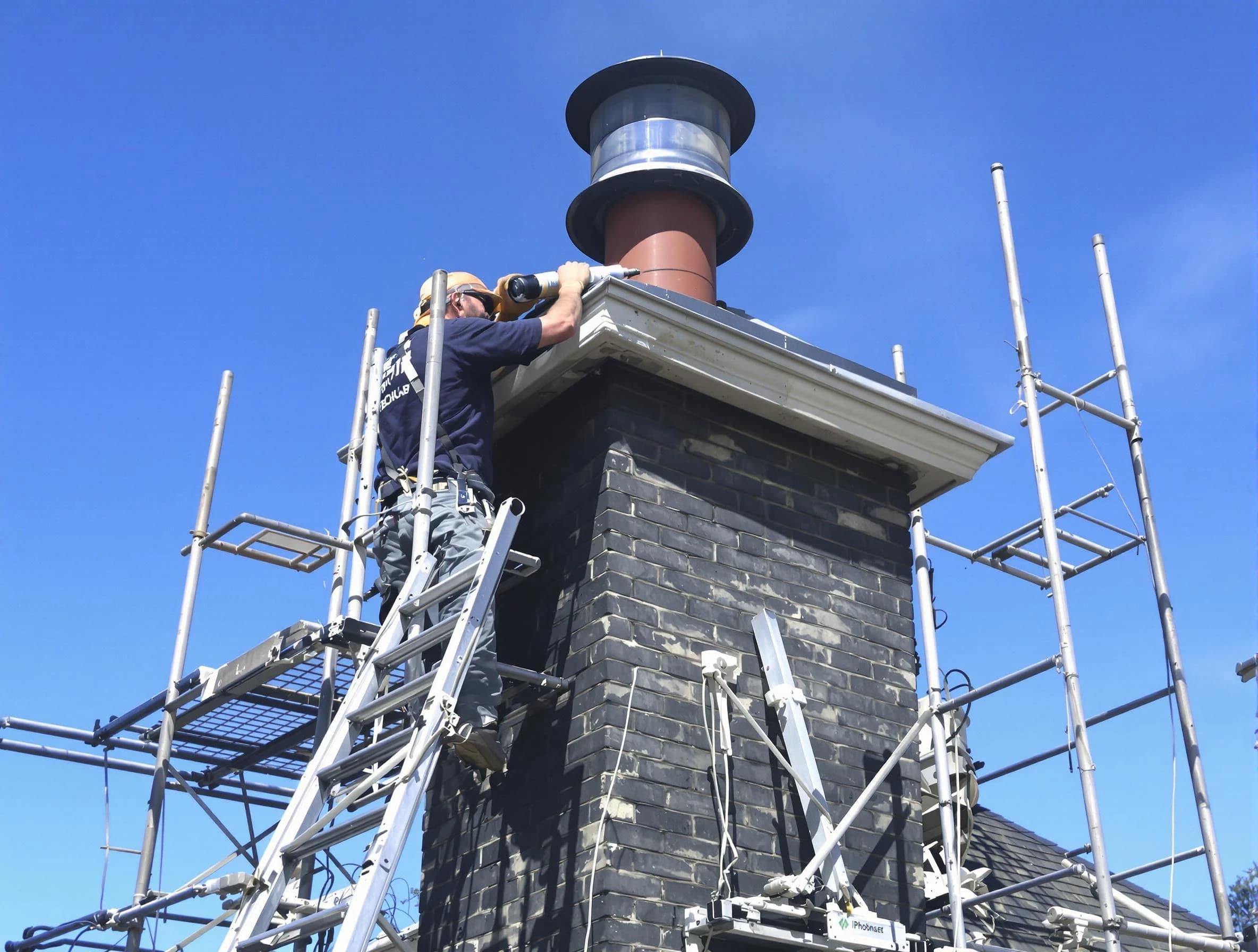 Sturdy chimney crown finished by Lebanon Chimney Sweep in Lebanon, TN
